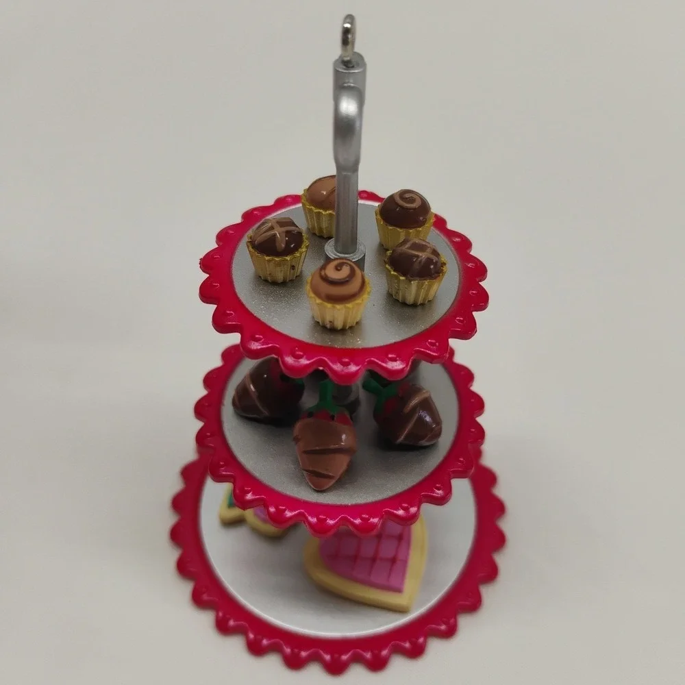 Hallmark Season's Treatings Series Sweets for My Sweet Special Ed 2020‎ Ornament